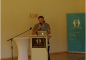 Dr inz Daniel Zarski podczas swojego wystapienia